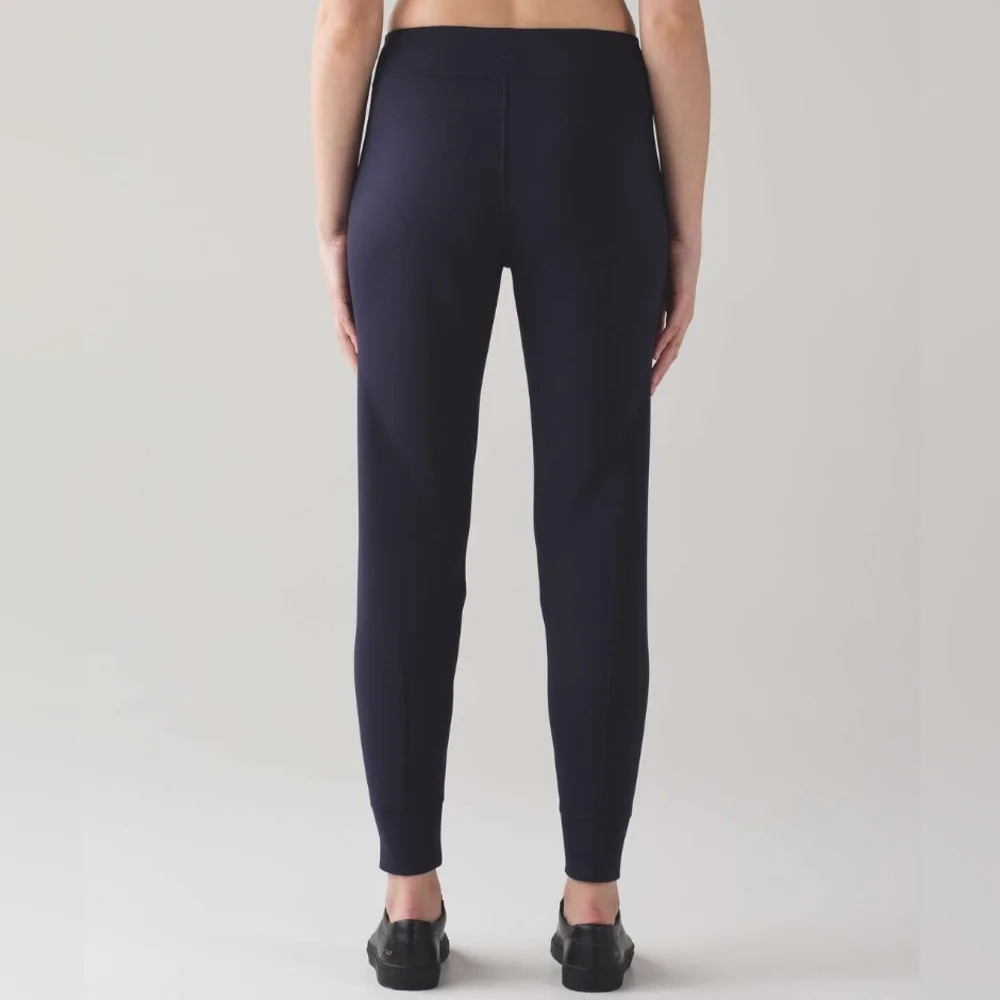 Lululemon Embrace The Space Pant